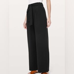 NEW Lululemon Noir High-Rise Pant Tie Up Front Black